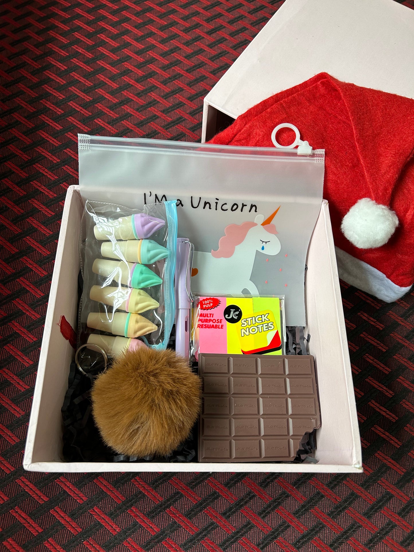 Gift Hamper for her - 3