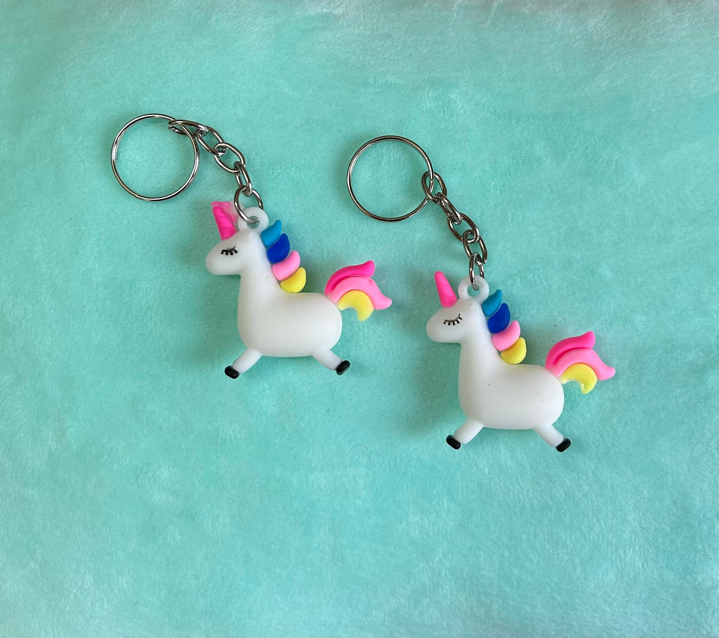 White Unicorn mini keychain (Set of 2)