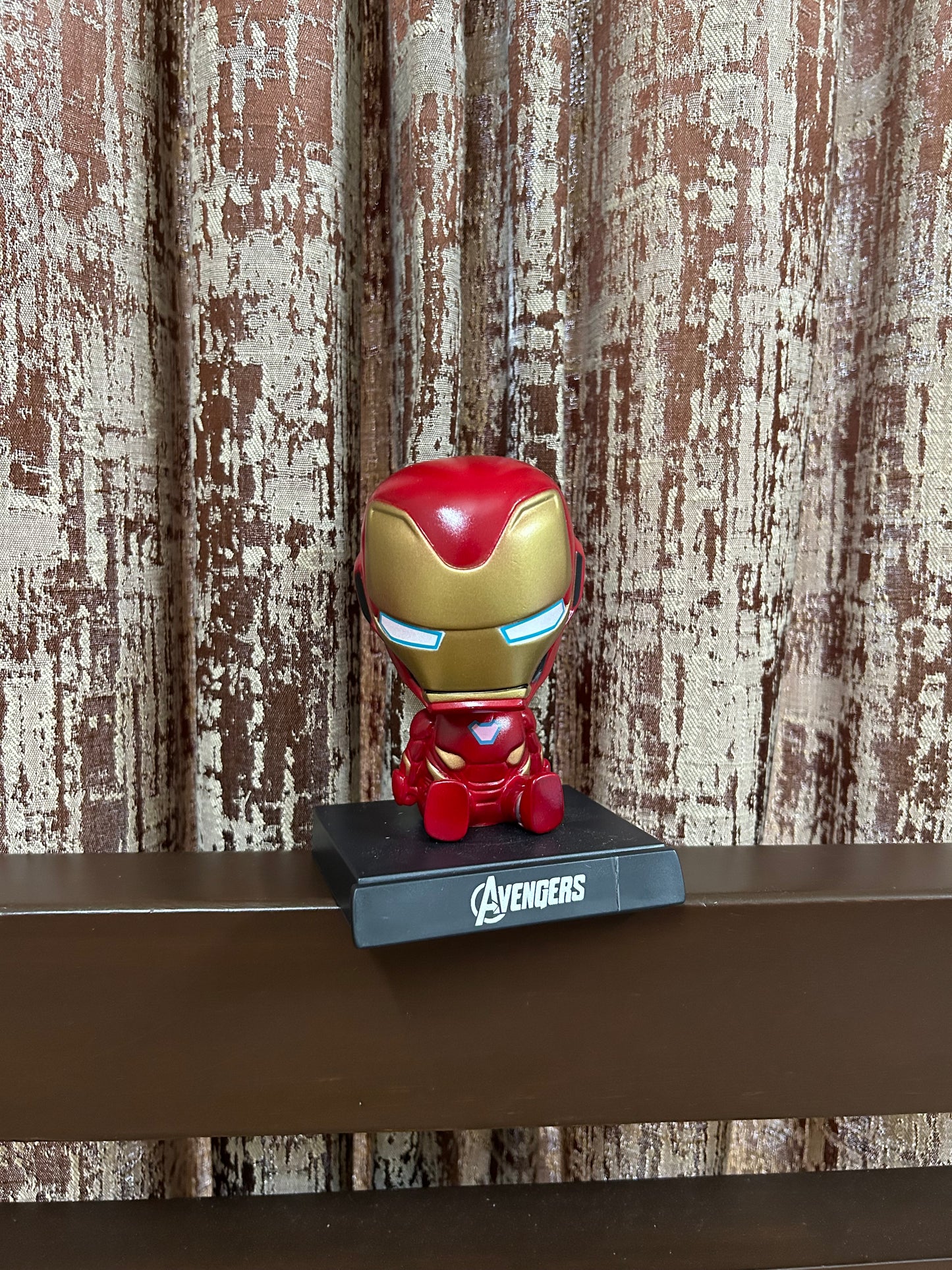 Ironman Bobblehead cum Mobile stand