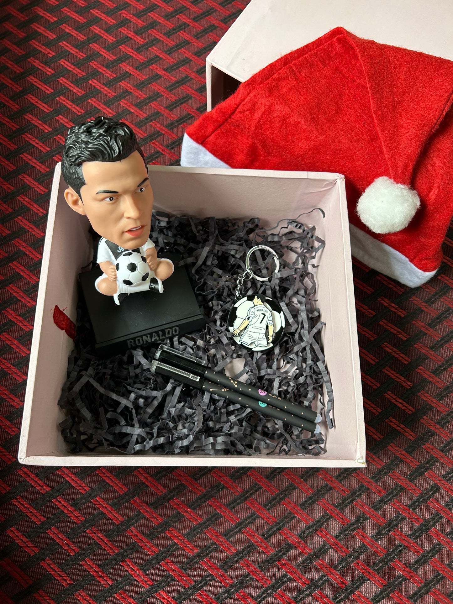 Gift Hamper for him - 2